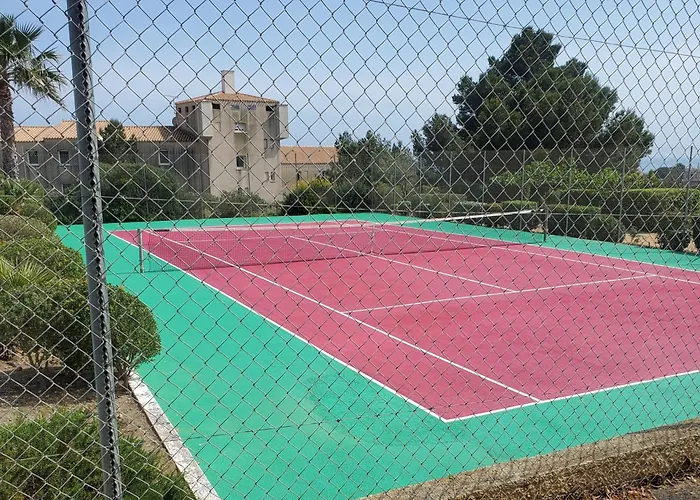 Appt 2 Ou 4 Personnes Avec Piscine, Tennis Et Parking Prive