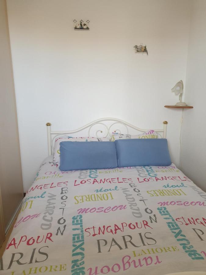 Apartment Appt 2 Ou 4 Personnes Avec Piscine, Tennis Et Parking Prive Fleury (Aude)