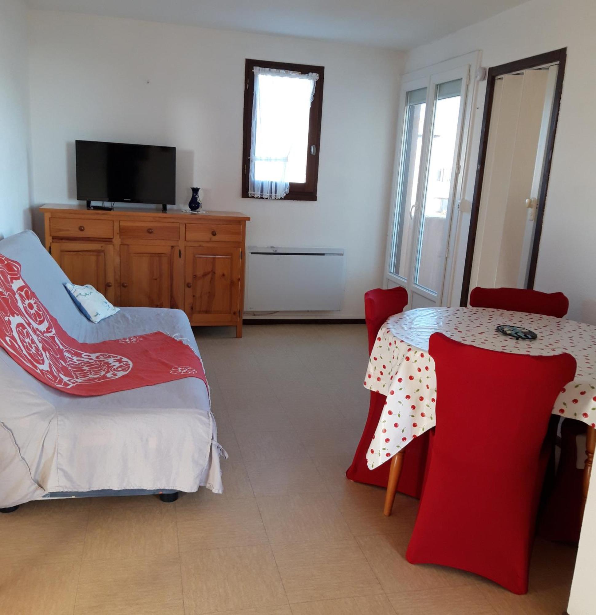 Apartment Appt 2 Ou 4 Personnes Avec Piscine, Tennis Et Parking Prive Fleury (Aude)